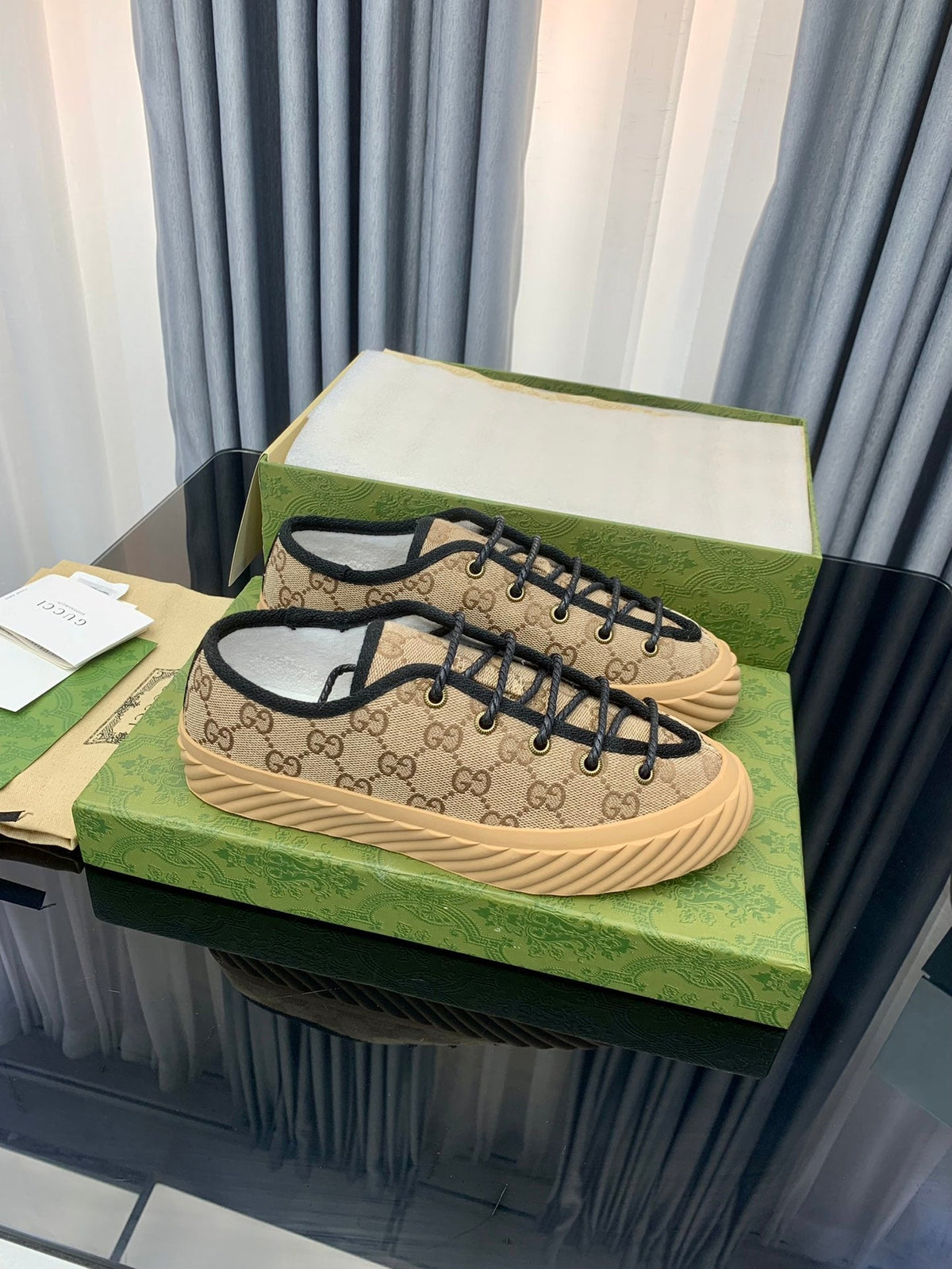 GUCCI UNIQUE SNEAKER THICK-SOLE LIGHT BROWN CANVAS