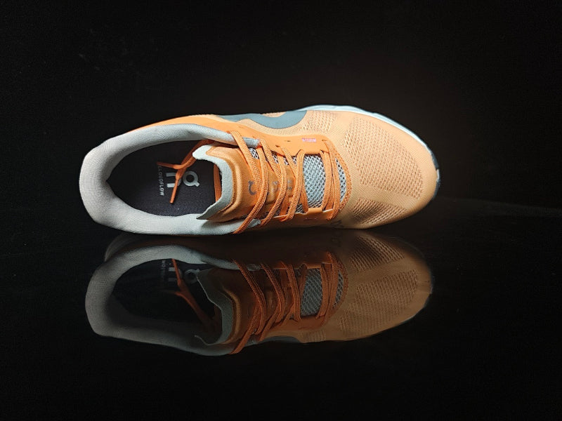 ON Cloudflow 5 Running Shoe