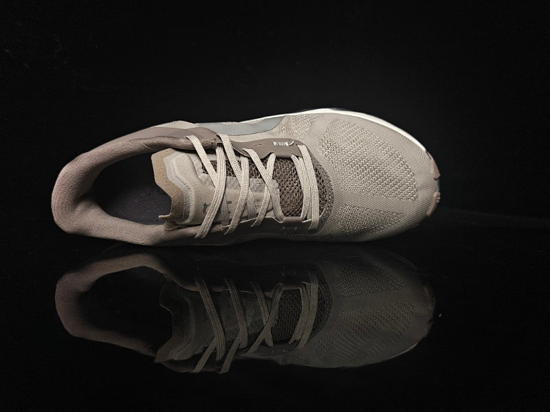 ON Cloudflow 5 Running Shoe