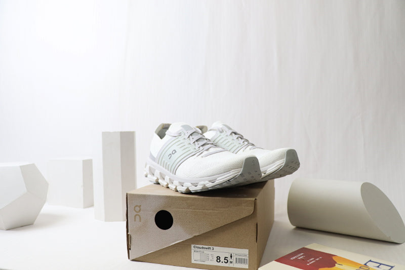 ON Cloudswift 3