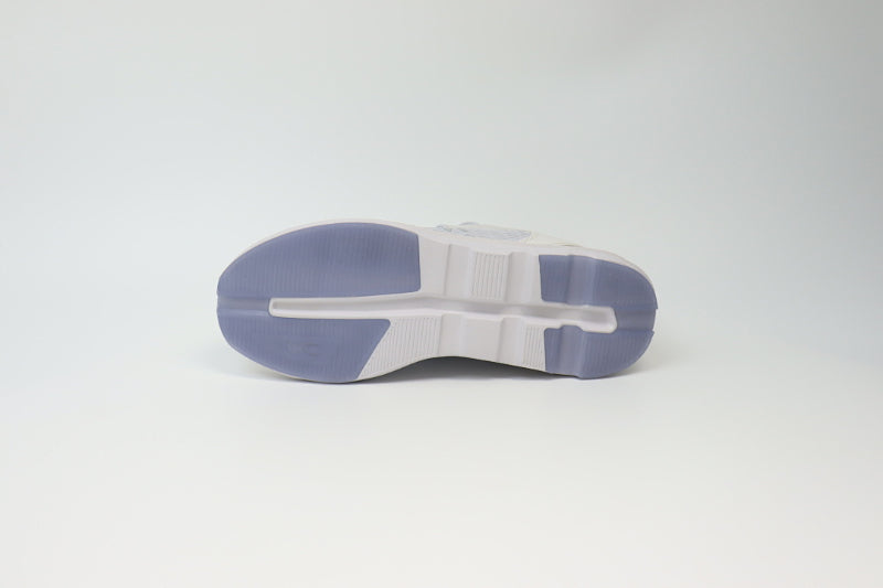 ON Cloudzone Moon